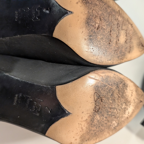 Black and Pink Heart Women's Shoes - Picture 9 of 11